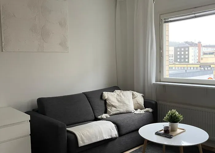 Puijonkatu Apartment *